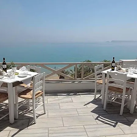 Hotell Blue Dolphin Fully Renovated By Rivea Group *
