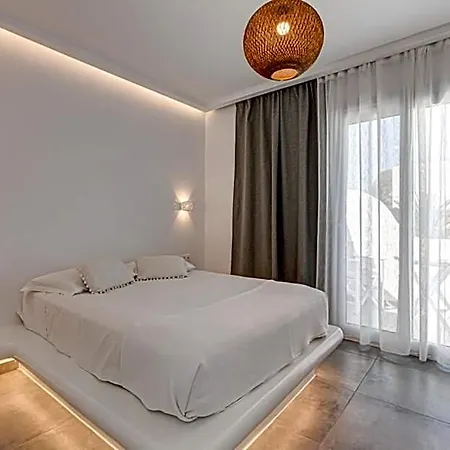 Hotell Blue Dolphin Fully Renovated By Rivea Group *